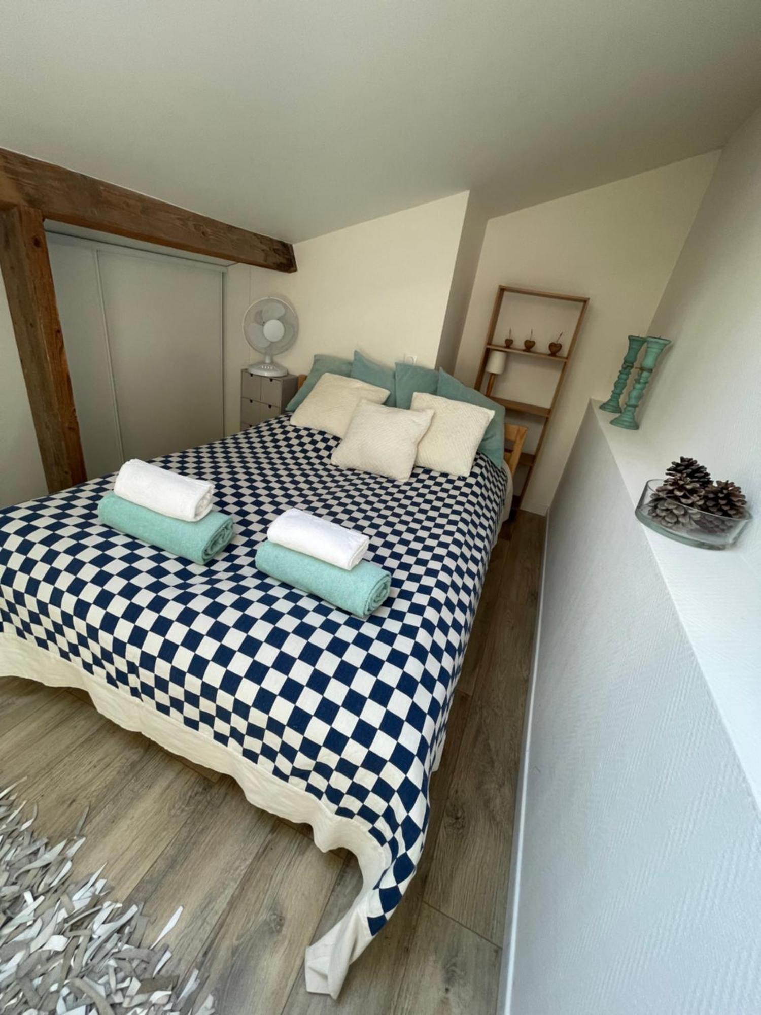 Appartement Paris-Orly Aeroport エクステリア 写真