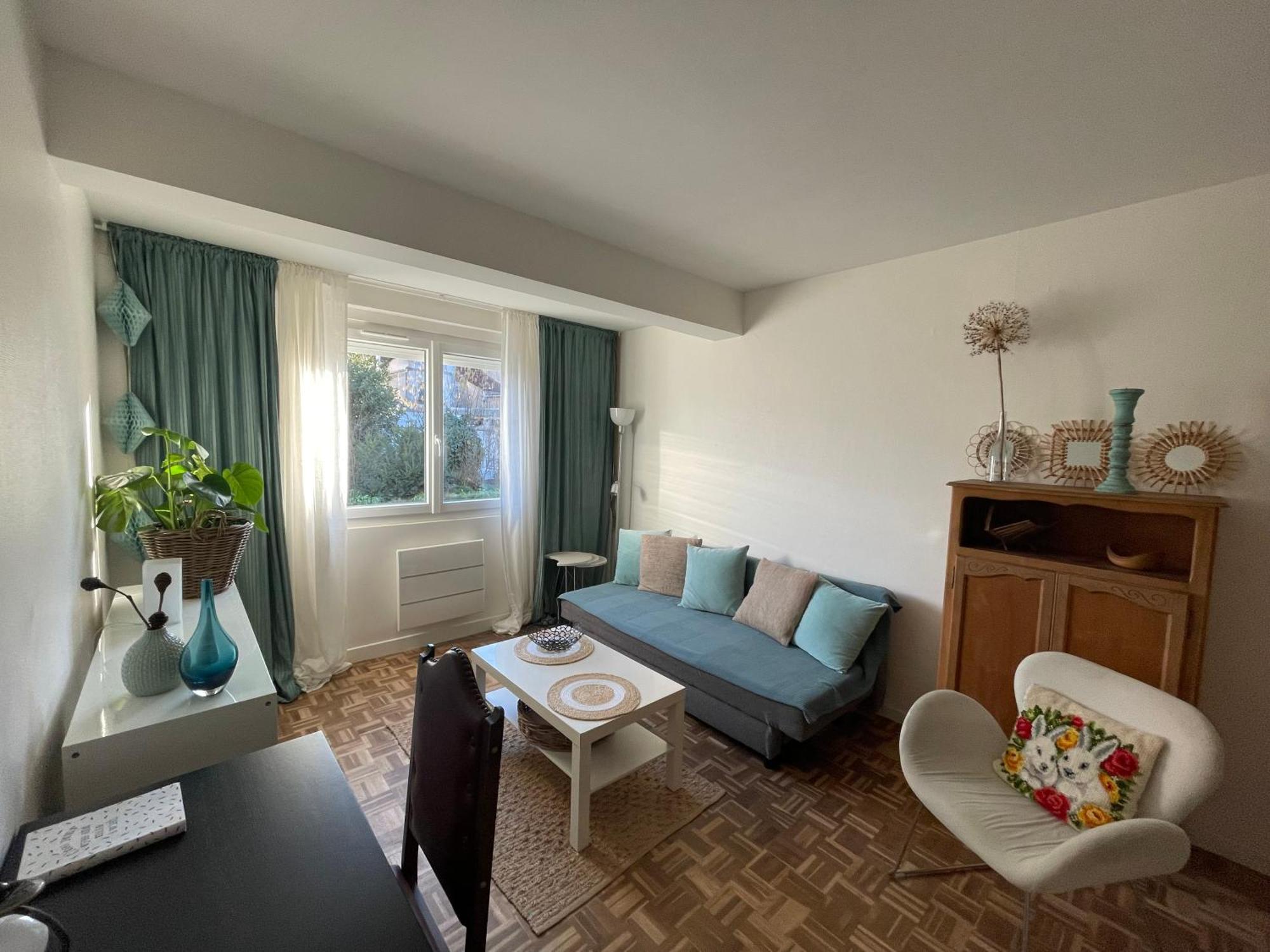 Appartement Paris-Orly Aeroport エクステリア 写真
