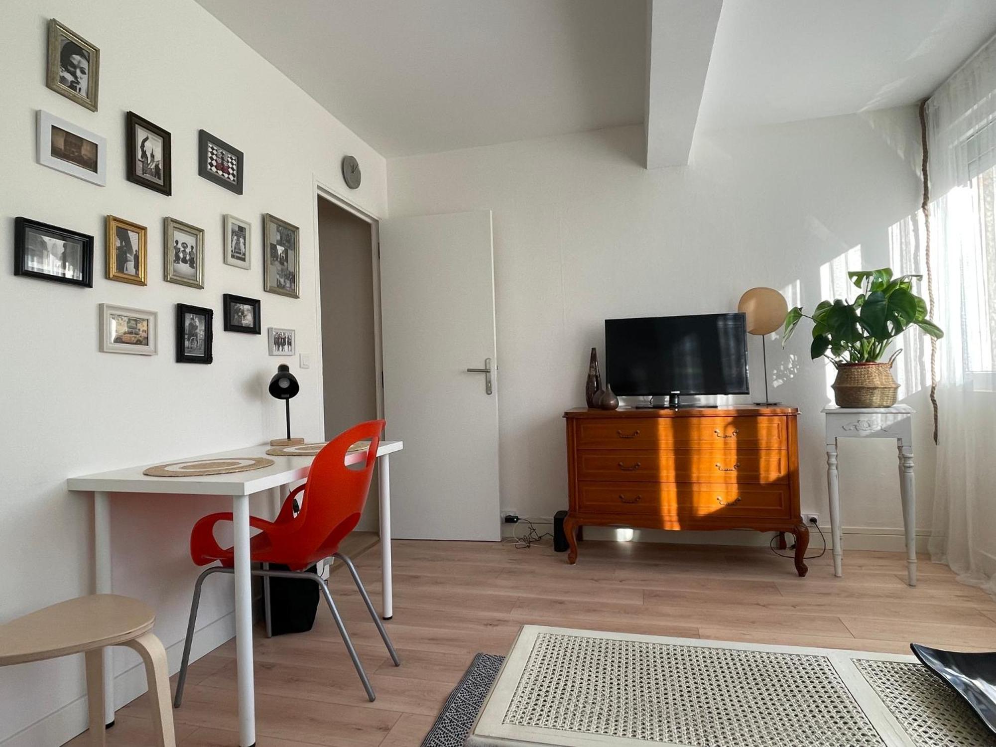 Appartement Paris-Orly Aeroport エクステリア 写真